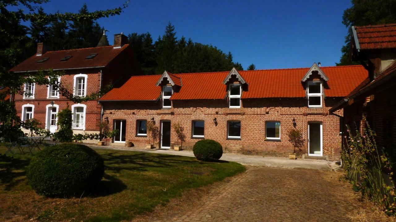 Villers-Châtel Florimont - Vaste Gite A La Ferme מראה חיצוני תמונה